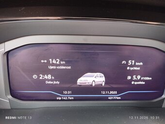VW Touran 1.5 TSI DSG 7 míst - 19