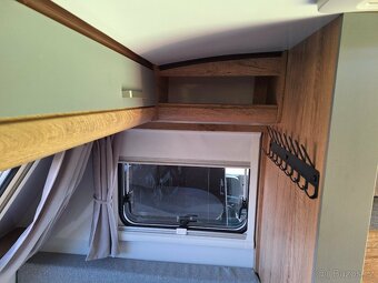 Karavan Niewiadów NEW SPORT 4 - 19