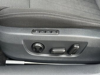 Škoda Superb 3 FL 2.0 TDI 140kw DSG STYLE 2020 - 19