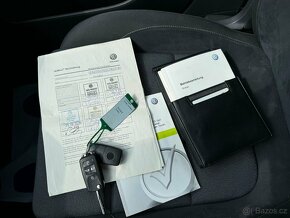 VW SHARAN 2,0 TDI CR 4x4 - 103 KW, 6 míst, TOP SERVIS - 19