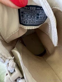 TOMMY HILFIGER DÁMSKÉ KOŽENÉ BOTY VEL.39 - 19