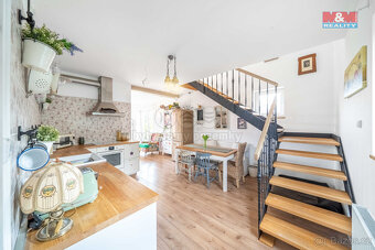 Prodej rodinného domu 4+k, 118 m² v Krámech - Nové Dvory - 19