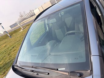 Opel Zafira 1.8 103kW - 19