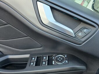Ford Focus, 1,5EB Titanium LED Webasto - 19