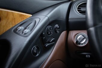 Mercedes-Benz SL 500 V8 AMG - 19