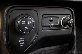 Jeep Renegade 2.0 Mjet Upland A/T - 19