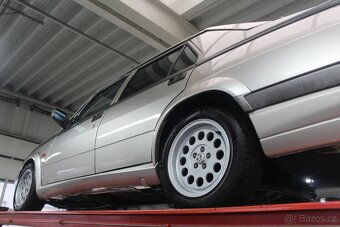 Alfa Romeo 75 2.0 Twin Spark 1988 - 19
