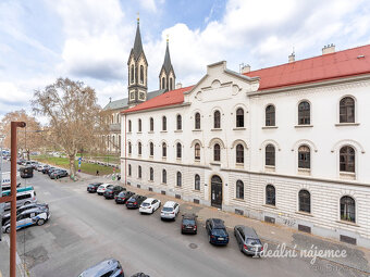 Pronájem bytu 2+kk, Peckova, Karlín,  28500 Kč/měs, 64 m2 - 19