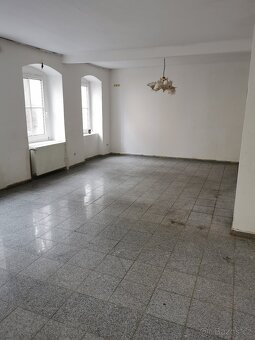 Rodinný dům pro 3 rodiny - 19