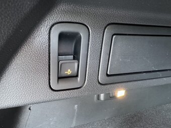 Volkswagen Tiguan, 2.0 TSI 4x4 140 kW DSG - 19