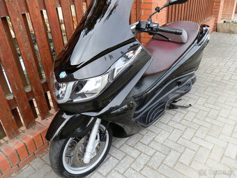 Piaggio X10 350 - 19