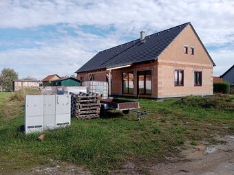 Prodej rodinného domu ve výstavbě v obci Domanín u Třeboně - 19