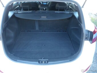 Hyundai  i30 - 19