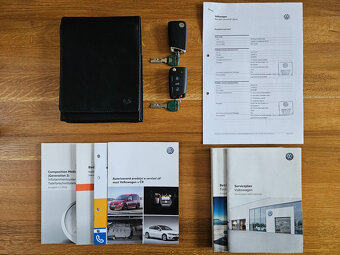 Volkswagen Touran 1.6 TDI 85 kW Highline 7DSG - 19