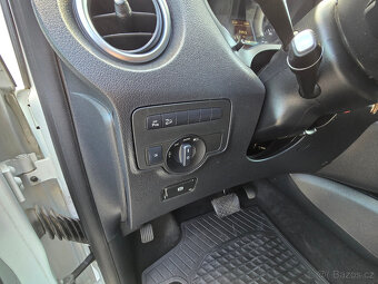Mercedes-Benz Vito Tourer 4x4, 140 kW, automat, 8 míst - 19