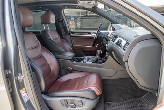 Volkswagen Touareg II 3.0 V6 TDI 240k - 19