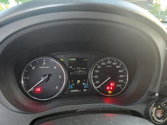 Mitsubishi Outlander - 19