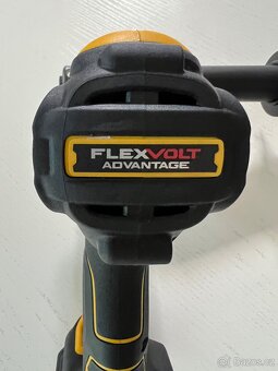 Dewalt 20V FLEXVOLT DCD999 Nová Příklepova Vrtačka - 19