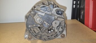 Různé Náhradní díly z VW Golf 4 1.4 55 kw - 19