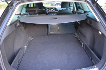 PRODÁM SEAT LEON 1.4TSI FR COMBI 2016 PANORAMA XEN,NAV - 19