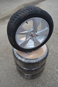Zimní NOVÉ ALU Š.Scala, Kamiq,VW Taigo 205/50R17 Pirelli - 19