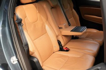 Volvo XC 90 2.0 D 173 kW, Tažné, Bowers&Wilkins, 7-míst, ACC - 19