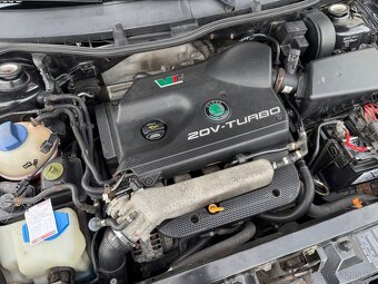 Škoda Octavia RS 1.8t 132kW rok 2003 - 19