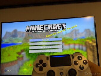 PS4 500GB , ovládače , hry , PS4 kamera , slúchadlá A ĎALŠIE - 19