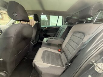 VOLKSWAGEN GOLF 7 1,5 TSI KOMBI DSG / HIGH./ LED / DPH - 19