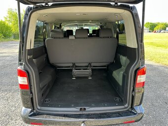 VOLKSWAGEN CARAVELLE T5 2,5 TDI 96kW LONG - 19