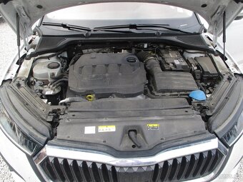 Škoda Octavia 2.0 TDi 4x4 Scout Combi ČR 1.MAJ. - 19
