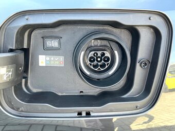 Peugeot 408 e-GT Plug-in HYBRID 225 koní, FULL - 19