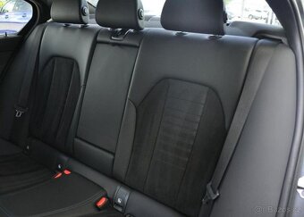 BMW Řada 3 320xD M-SPORT ČR 1.MAJ - 19