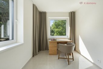 Prodej bytu 3+kk s terasou 90m2 a parkováním u domu, Praha Z - 19
