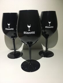 Plastové sklenice přímo od výrobce - 19