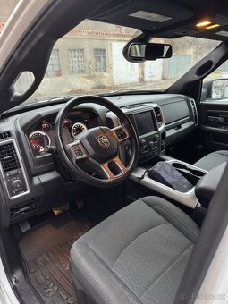 Dodge RAM 1500 2023 - 19