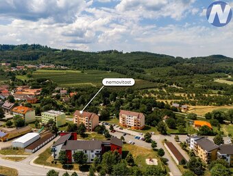 Prodej bytu 3+1+balkón, 74 m2, Sídliště SNP, Lhenice - 19
