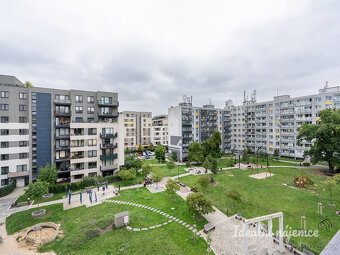 Pronájem bytu 3+kk, Fikerova, Modřany, 33900 Kč/měs, 87 m2 - 19