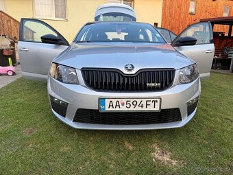 PREDNI MASKA OCTAVIA 3 - RAMECEK GRILU MASKY CERNY LESK - 19