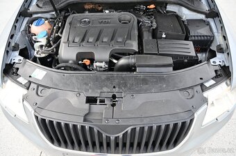 Škoda Superb 2.0TDI 103KW Ambition 5/2012 - 19