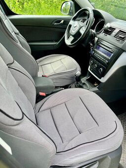 Prodám Škoda Yeti 2.0 tdi TOP STAV tažné - 19