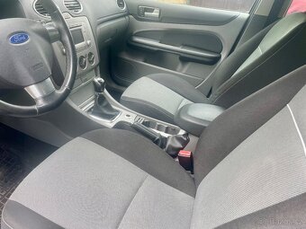 Ford Focus 1.6 TDCI 66kw 2010 - 19