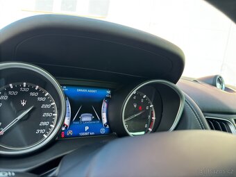Maserati Levante 3.0 bi-turbo/316kw/4x4/133tkm/krásná výbava - 19