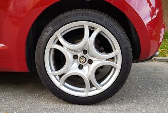Prodám Alfa Romeo MiTo 2012, 1.4 MultiAir 77kW benzín manuál - 19
