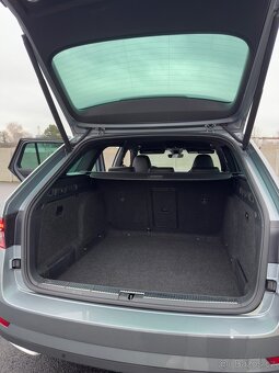 Škoda Superb 2.0 TDI 147kw 4x4 Sportline/ Záruka/ Matrix - 19