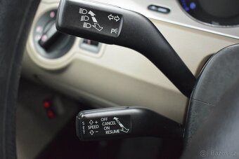 Volkswagen Passat 2,0 TDi,DSG,Xenony,PARROT,šíbr - 19
