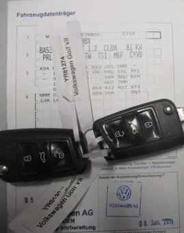 VW Golf VII kombi 1.2TSi 81kW VÝHŘEV 6st.MAN 2015 - 19