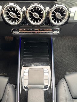 Mercedes-Benz GLB 200d, 8G, 1.Majitel - 19