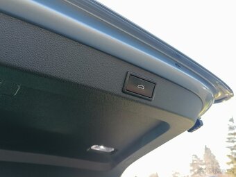 Škoda Superb 2.0 TDi DSG Style,Kůže,Tažné - 19