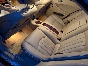 Mercedes-Benz cls320 w219 - 19